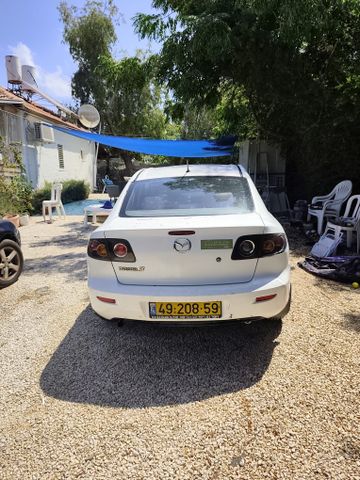 מאזדה 3
