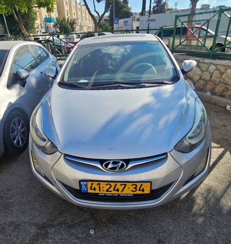יונדאי I35