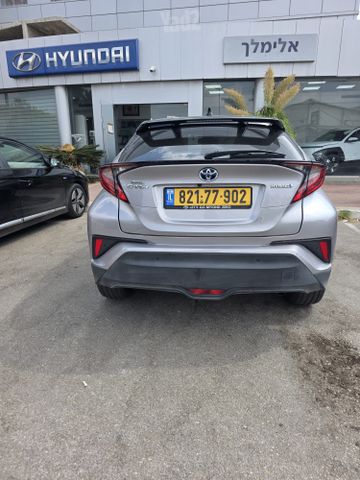 טויוטה C-HR