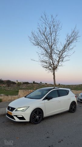 סיאט לאון