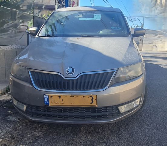 מודעת רכב סקודה ראפיד