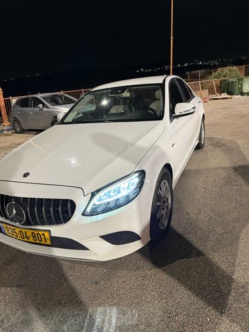 מרצדס-בנץ C-class
