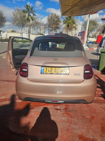 מודעת רכב פיאט 500