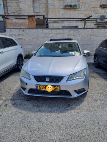 סיאט לאון