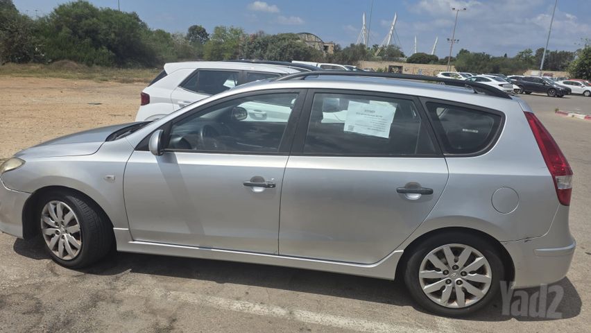 יונדאי i30