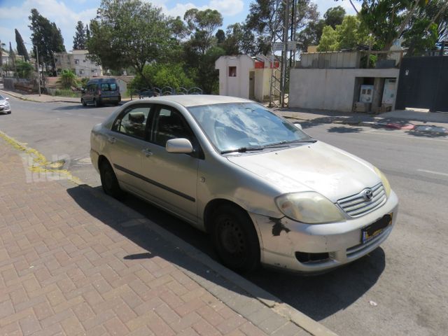 טויוטה קורולה