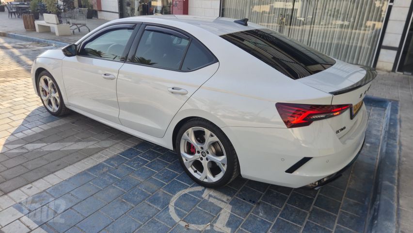 סקודה אוקטביה 