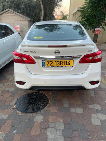 ניסאן סנטרה