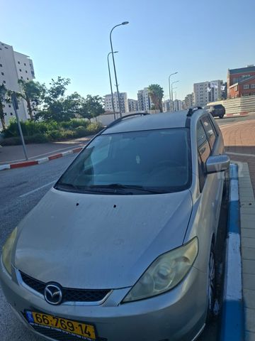 מודעת רכב מאזדה 5