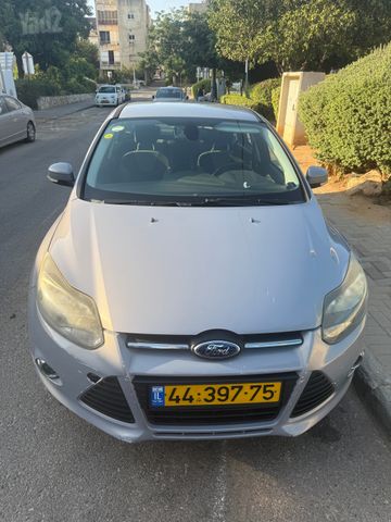 פורד פוקוס