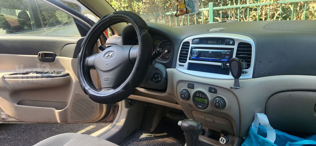 יונדאי אקסנט i25