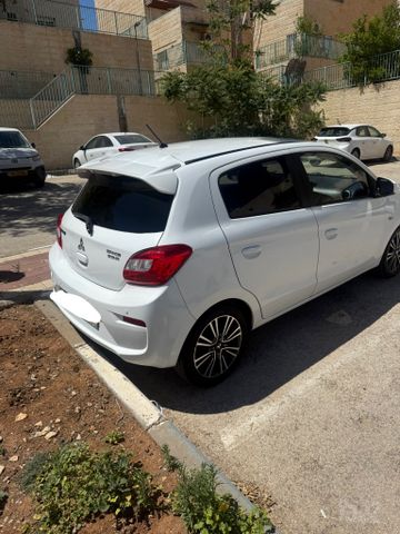 מיצובישי ספייס סטאר