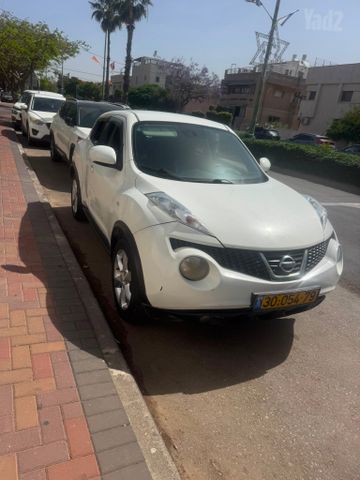 מודעת רכב ניסאן ג'וק