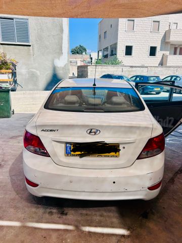 יונדאי אקסנט i25