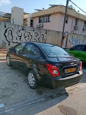 שברולט סוניק