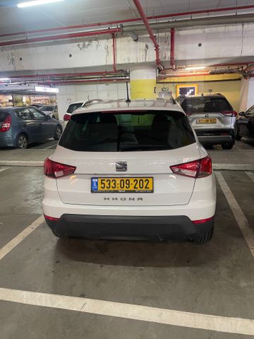 מודעת רכב סיאט ארונה