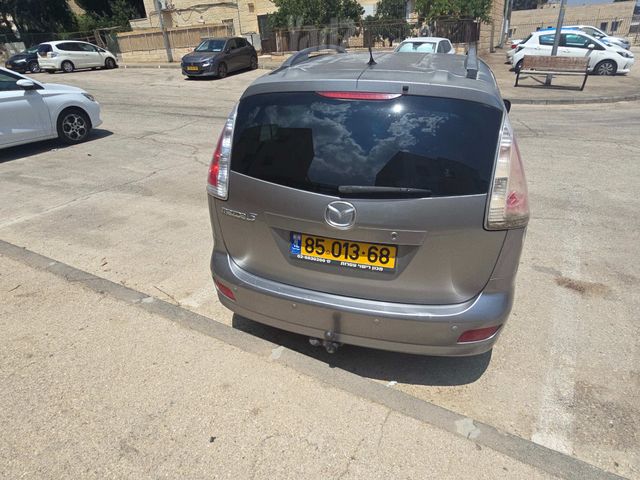 מודעת רכב מאזדה 5