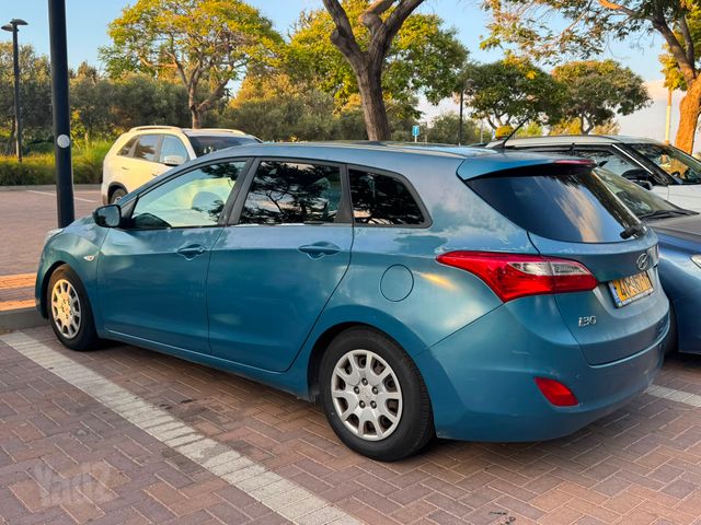 יונדאי i30