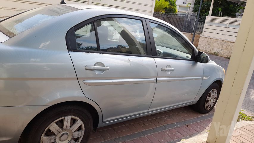 יונדאי אקסנט i25