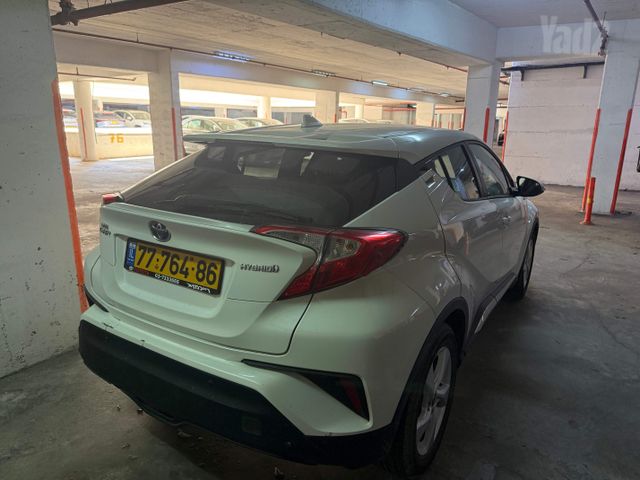 טויוטה C-HR