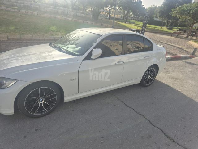 מודעת רכב ב מ וו סדרה 3