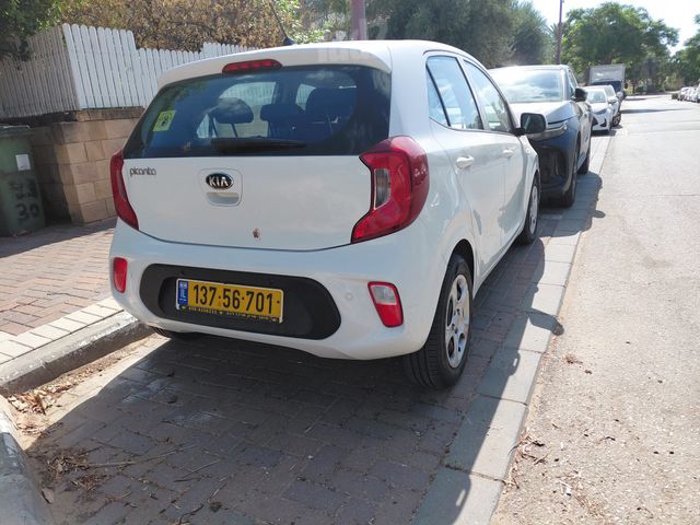 קיה פיקנטו