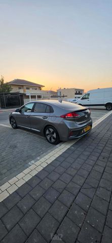 מודעת רכב יונדאי איוניק