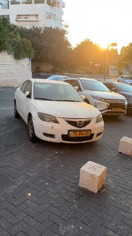 מודעת רכב מאזדה 3