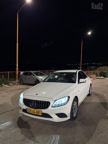 מרצדס-בנץ C-class