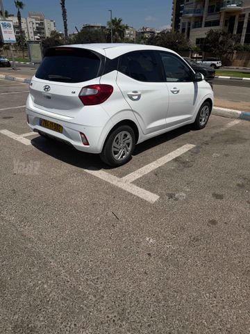 יונדאי i10