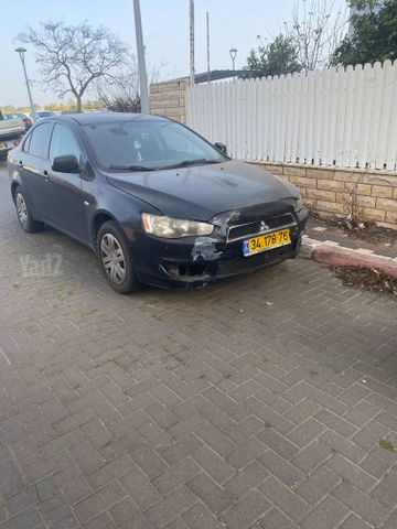 מודעת רכב מיצובישי לנסר