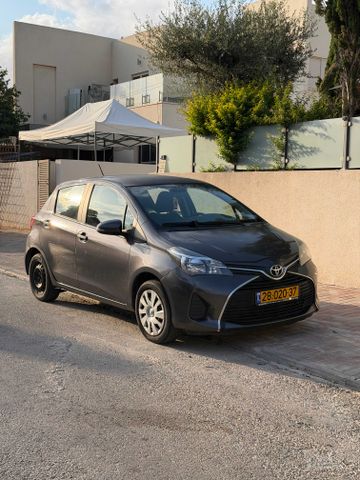 מודעת רכב טויוטה יאריס
