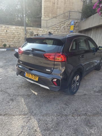 קיה נירו