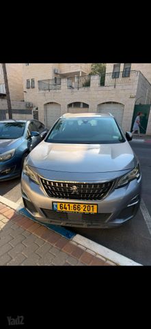 פיג'ו 3008