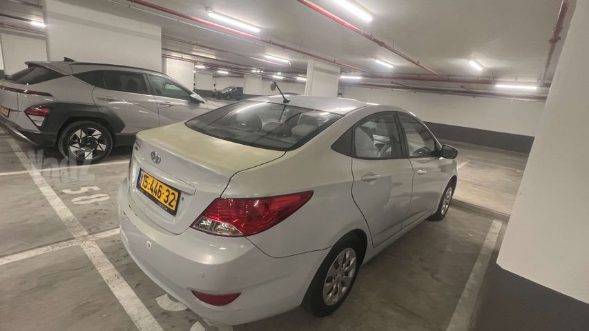 יונדאי אקסנט i25