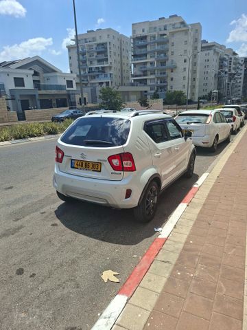 סוזוקי איגניס