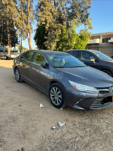 טויוטה קאמרי