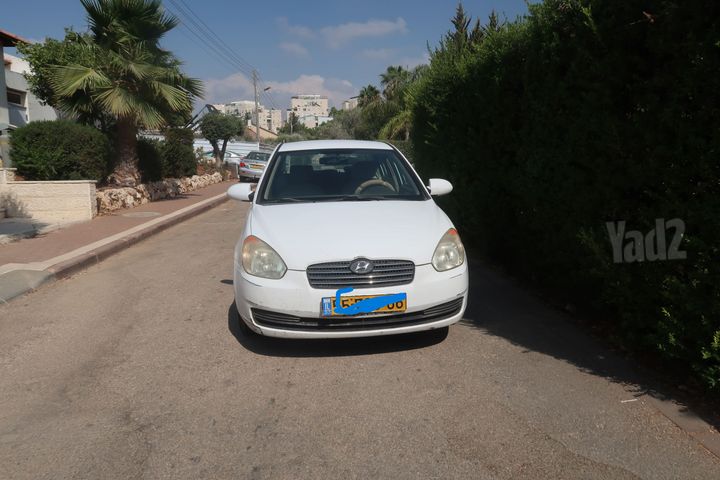 יונדאי אקסנט i25