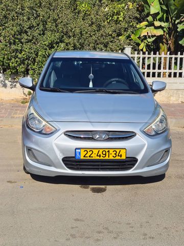 יונדאי אקסנט i25