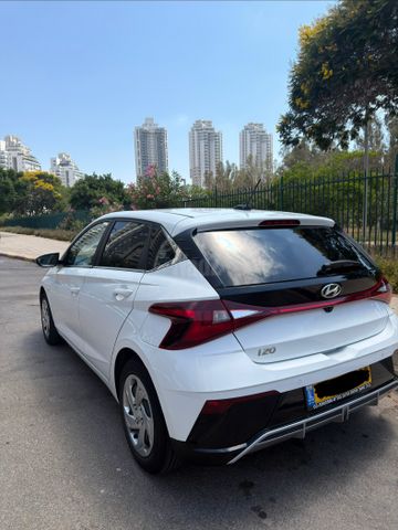 יונדאי i20