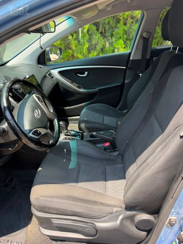 יונדאי i30