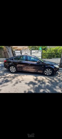מודעת רכב אופל אינסיגניה