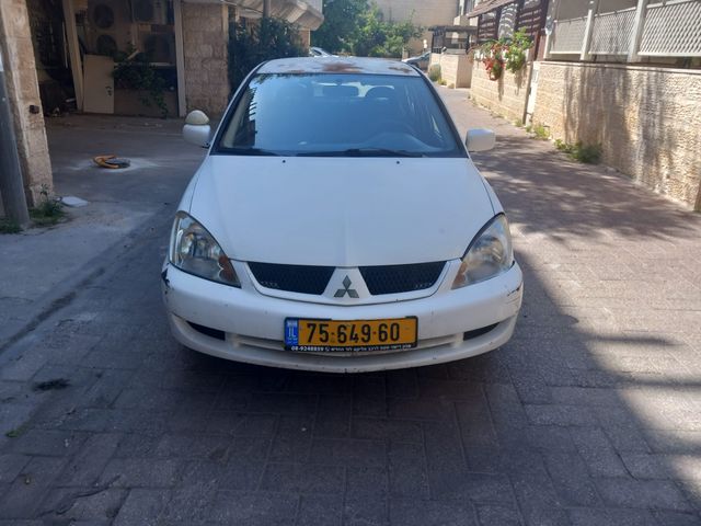 מודעת רכב מיצובישי לנסר
