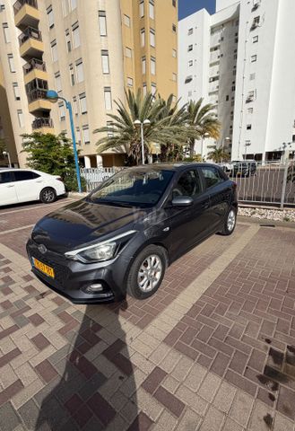 מודעת רכב יונדאי i20