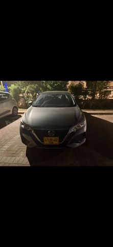 ניסאן סנטרה
