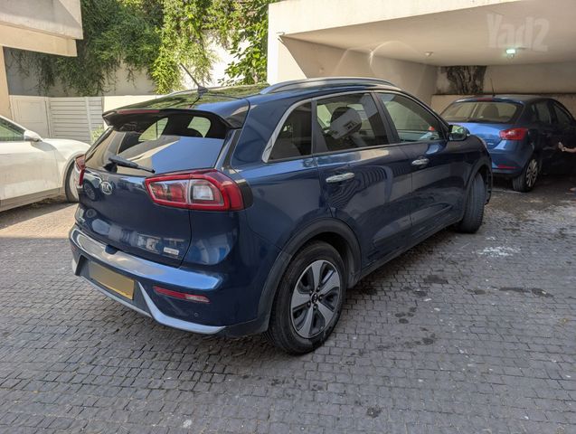קיה נירו