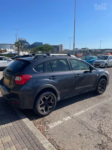 מודעת רכב סובארו XV
