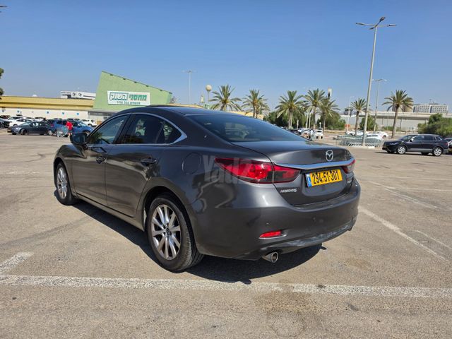 מאזדה 6