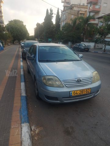 מודעת רכב טויוטה קורולה