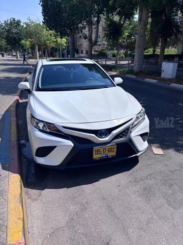 טויוטה קאמרי